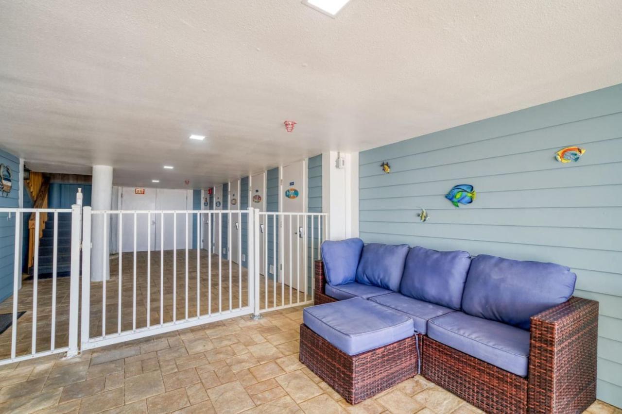 Four Shores Unit 3 Gulf Condo Direct Gulf With Pool And Spa Clearwater Beach Eksteriør billede